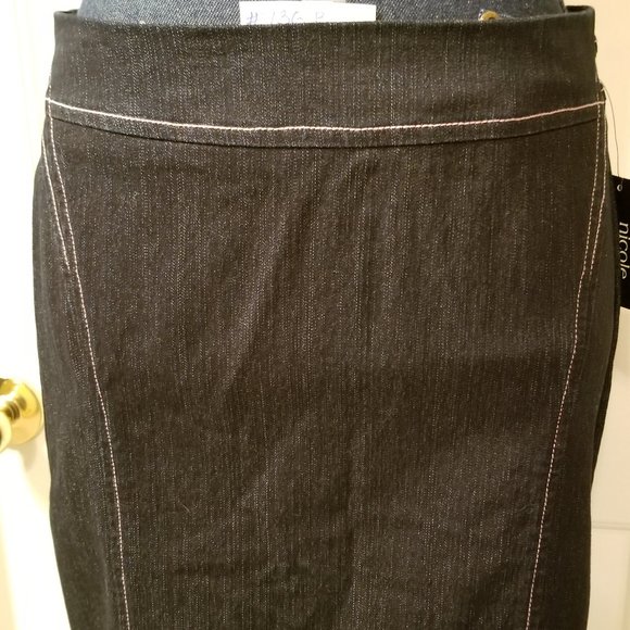 ✅#136B NWT Nicole by Michelle Miller Denim Skirt 4 - Picture 3 of 13